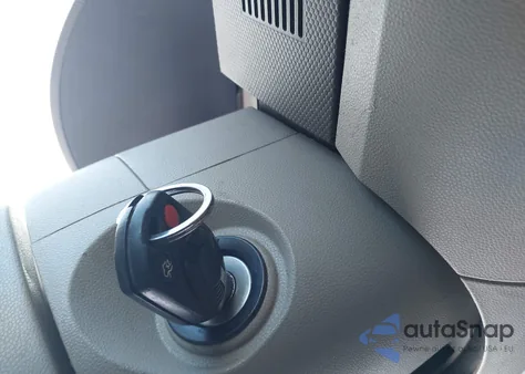 2008 Ford Escape Xlt from USA, damaged, VIN 1FMCU93128KA05254